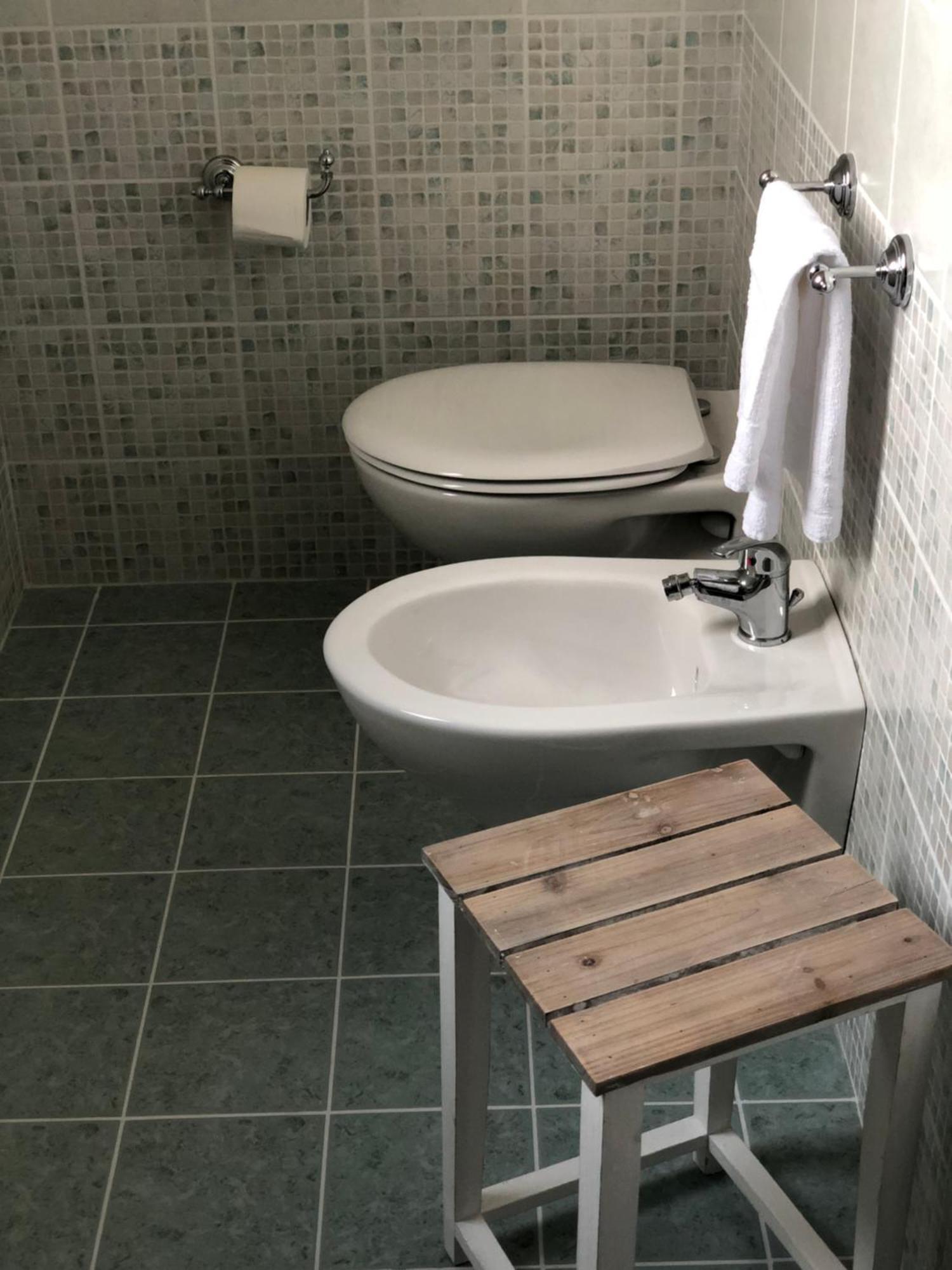 Dimora Le Ginestre Adults Only Acomodação com café da manhã Fasano Quarto foto